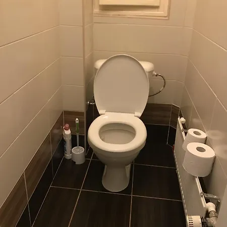 Old Town Basement Apartment Prague