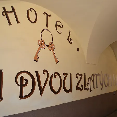 U Dvou Zlatých Klíčů Hotel 3*