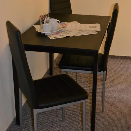 U Dvou Zlatých Klíčů 3* Praga