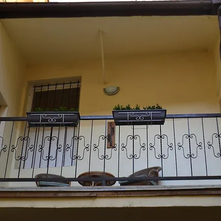Hotel U Dvou Zlatych Klicu 3*