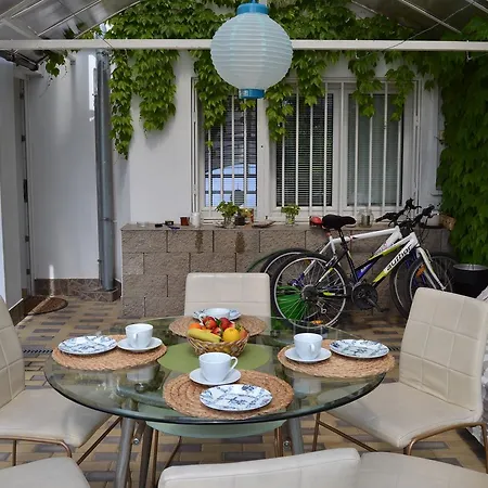 Guest house Nika 3*