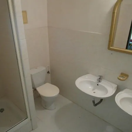 Szálloda Kacerov 2*