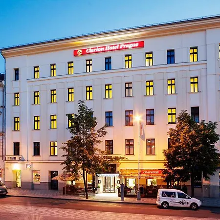 Clarion 4*