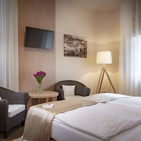 Hotel Pytloun Kampa Garden