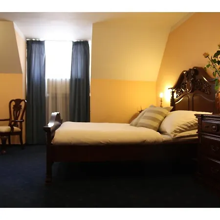 Golden Age Otel 3*