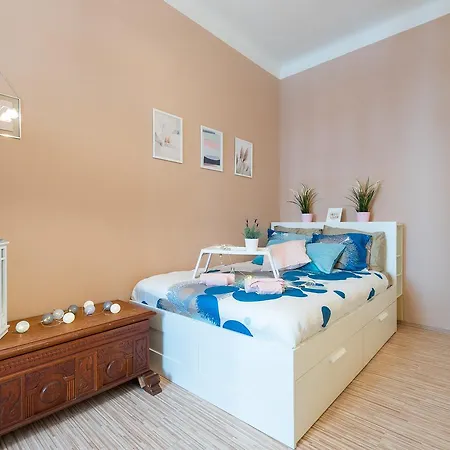 Apartment Supercentral Narodni Trida *