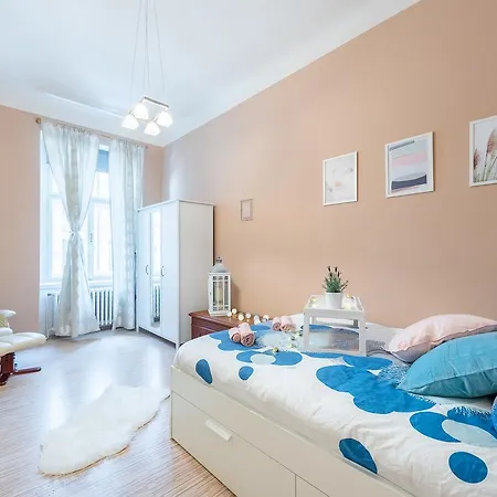 Supercentral Narodni Trida Apartment *