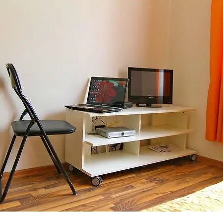 Apartment Studio Near The Art Gallery Prague
