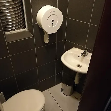 Chili Hostel *