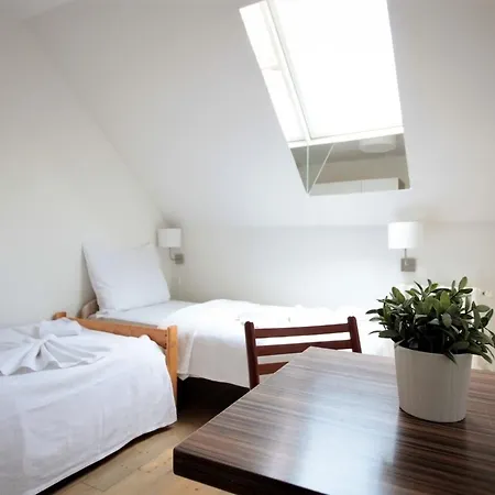 Maria Theresa Estate Hotel *
