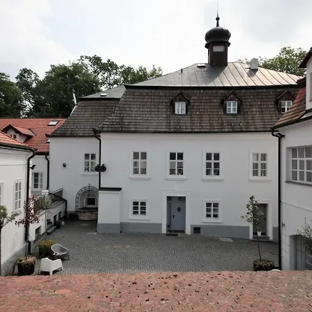 Maria Theresa Estate *