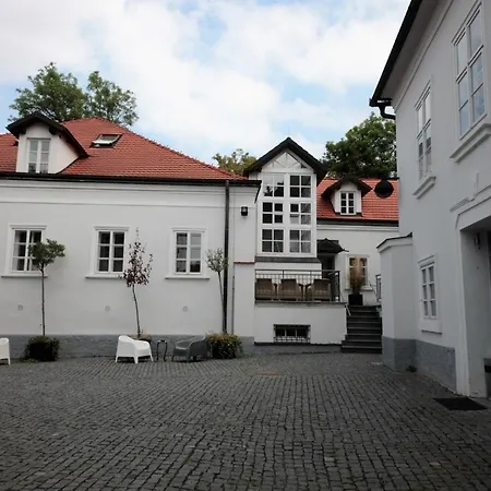 Hotel Maria Theresa Estate