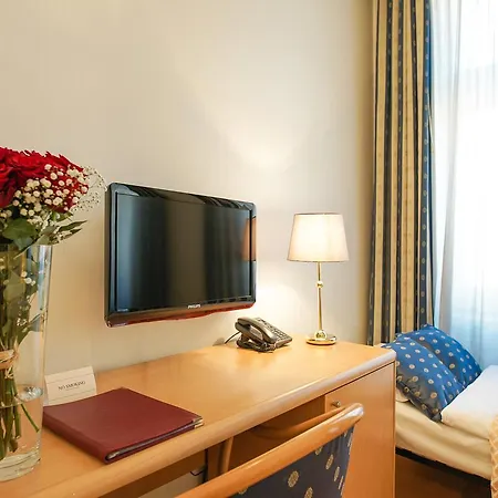Hotel Tivoli 3*