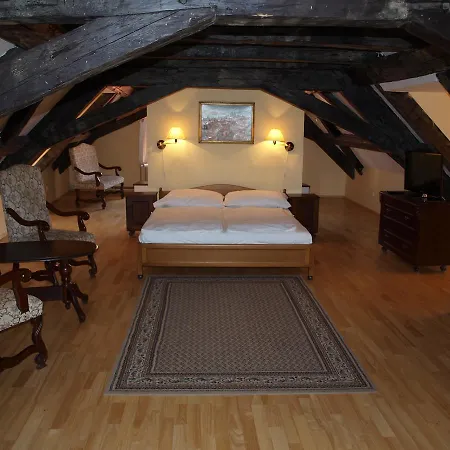 King George Hotel