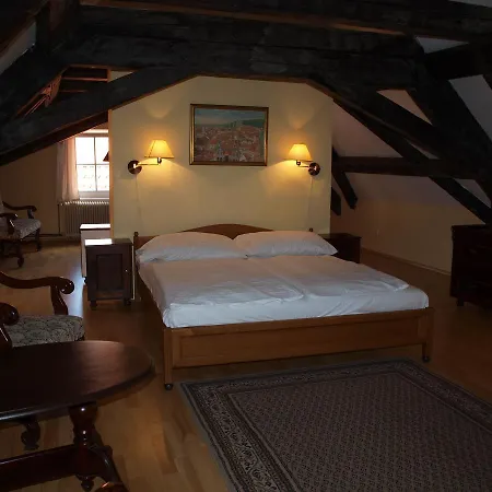 King George Hotel
