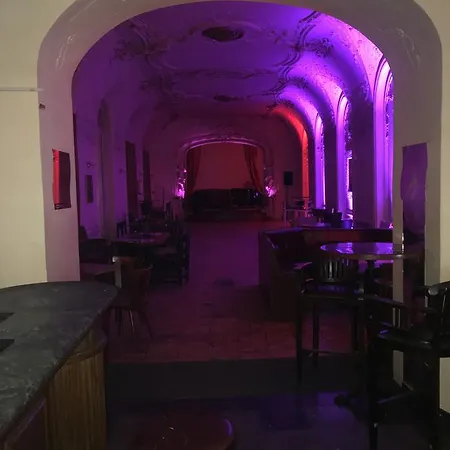 Youth Baroque Hall 3* Prag