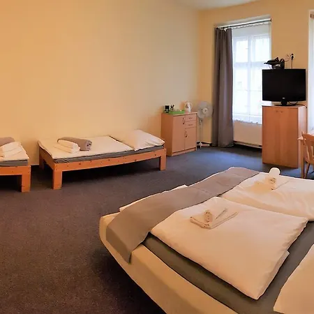 Hotel U Dvou Zlatých Klíčů 3*