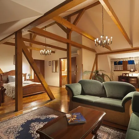 Boutique Constans Szálloda 4*