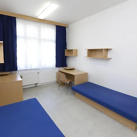 Hostel Orlik *