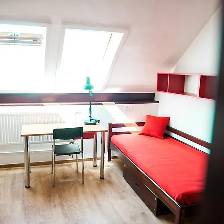 Campus Vsfs Hostel Prague