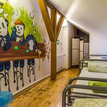 The Madhouse Hostel Praha