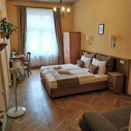 Merlin 3* Prague