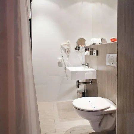Purpur Hotell