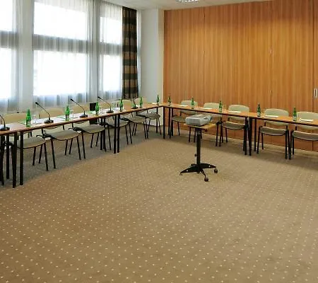 Congress & Wellness Olsanka Otel Prag