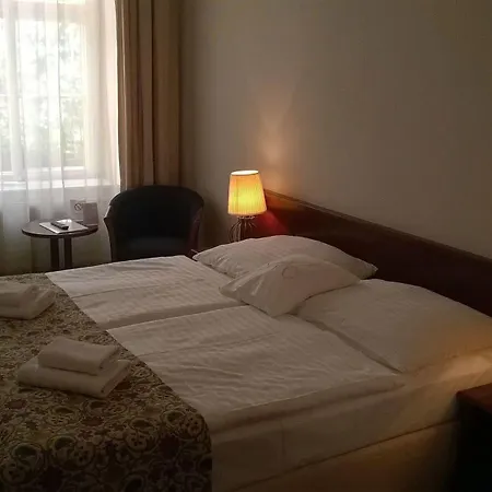 호텔 앤틱
