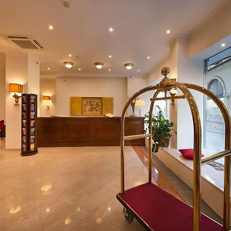 Szálloda Leon D'oro 4*