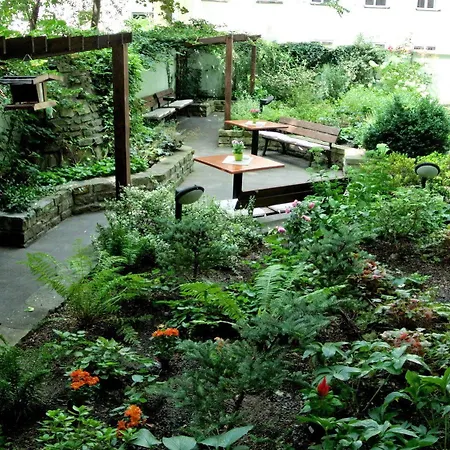 Museum Hotel 3*