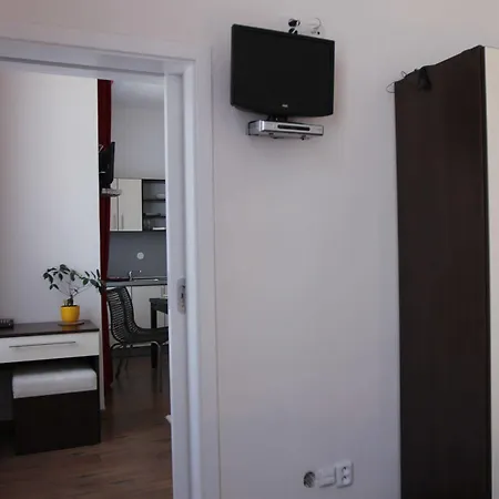 Hotel Vysta 3*