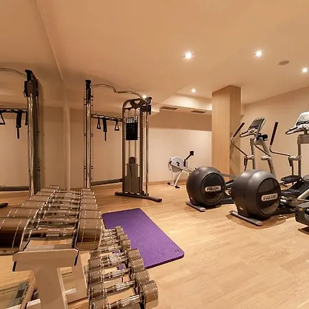 Hotel Occidental Five 4*