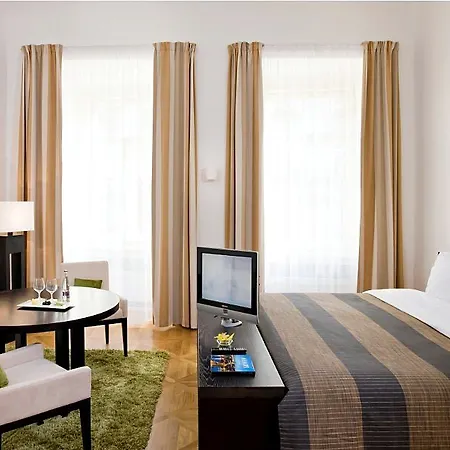 Golden Angel By Adrez Aparthotel Prague