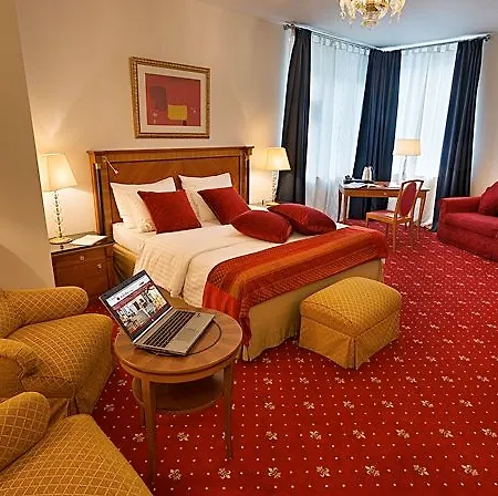 Leon D'oro Hotel