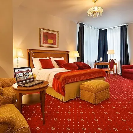 Leon D'oro Hotel 4*