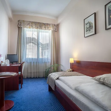 Pytloun Kampa Garden 4*