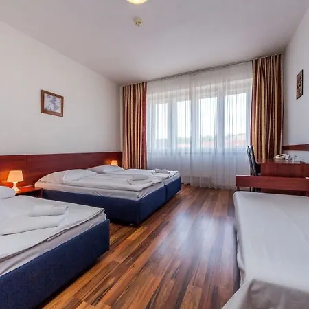 Szálloda Metropolitan Old Town - Czech Leading 4*