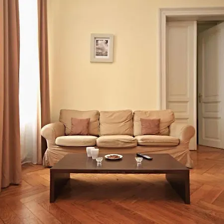 River View Apartment *