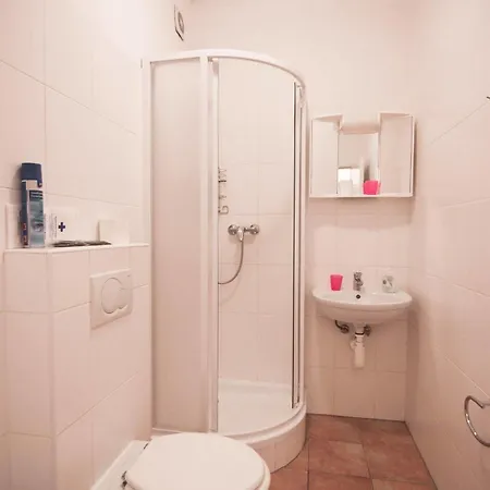 Nika 3* Prague