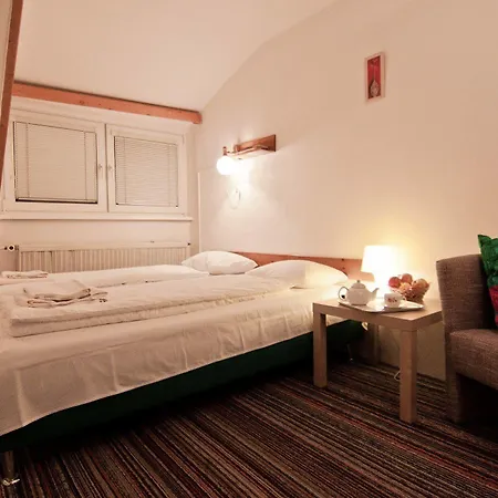Nika Guest house 3*