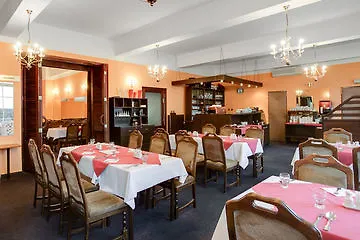 Hotel Astra 3*