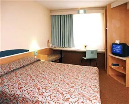 Ibis Mala Strana מלון