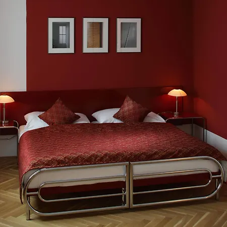 Axa 3*