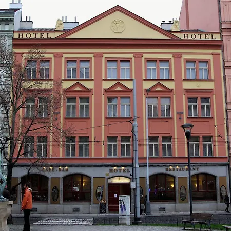 Zlata Vaha Hotel 3*
