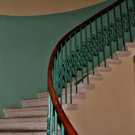 Hotel Zlata Vaha 3*