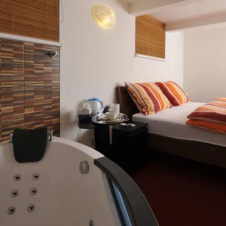 Hotel Habitat 16