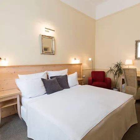 Otel Unitas