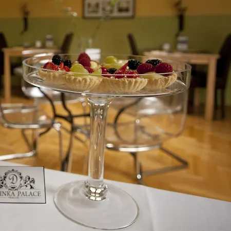 Deminka Palace 4* Praga