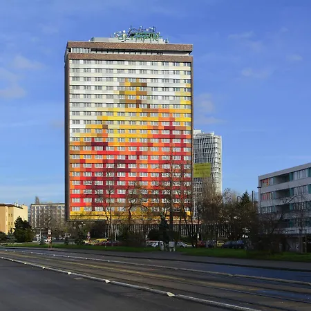 Olympik Hotel 4*